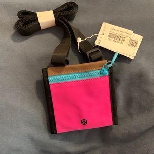 Lululemon Ever Ready Crossbody Wallet